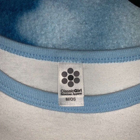 DELTA DELTA DELTA T-Shirt - Picture 2 of 3